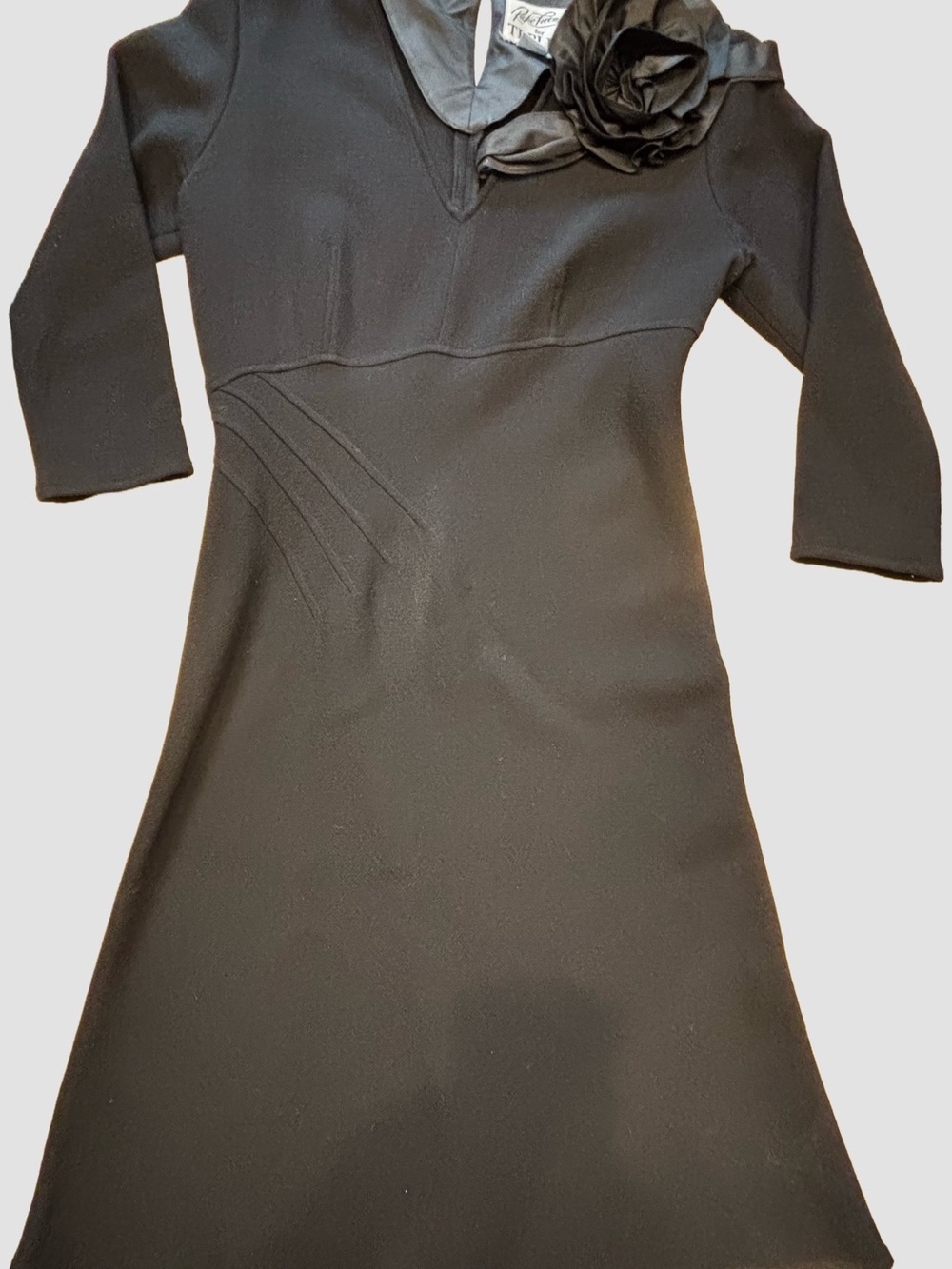 Rickie Freeman for Teri Jon Black Wool Crepe Dress Satin Flower Accent VTG Sz 8